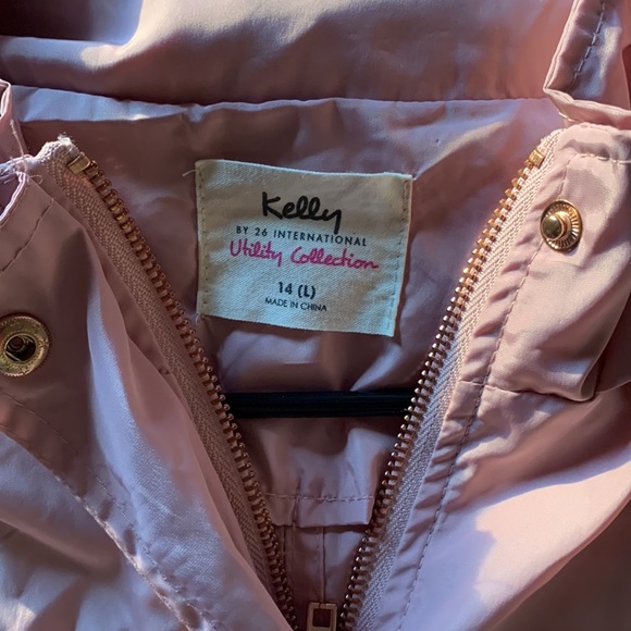 Girls pink 26 international coat - Picture 3 of 3